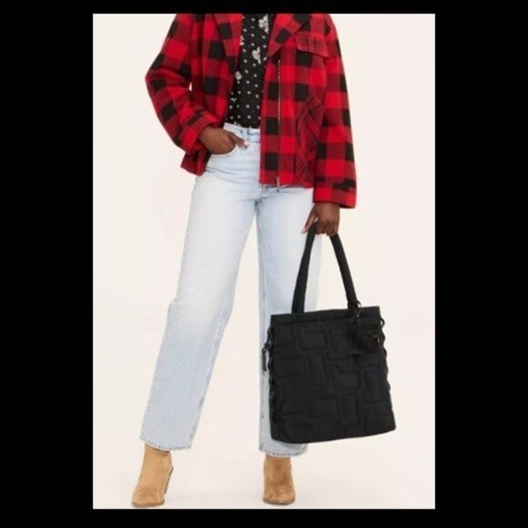 Woolrich x Target Quilted Sheep Tote Bag, Black - Picture 15 of 15